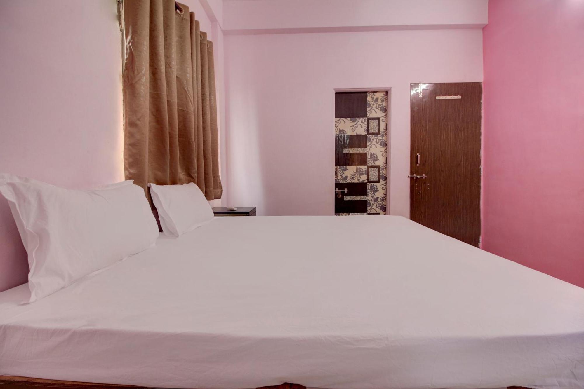 Hotel O Elite Inn Koradi Buitenkant foto